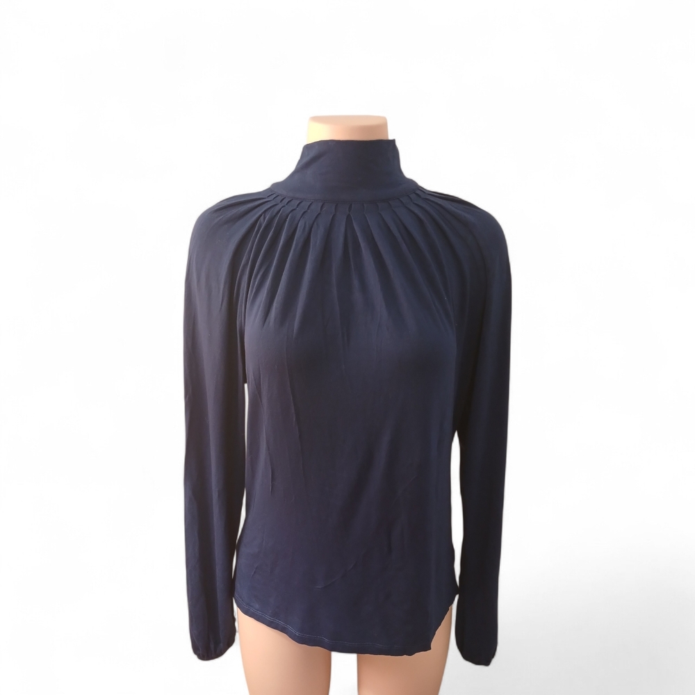 🏷 Michael Kors Navy Blue Turtleneck